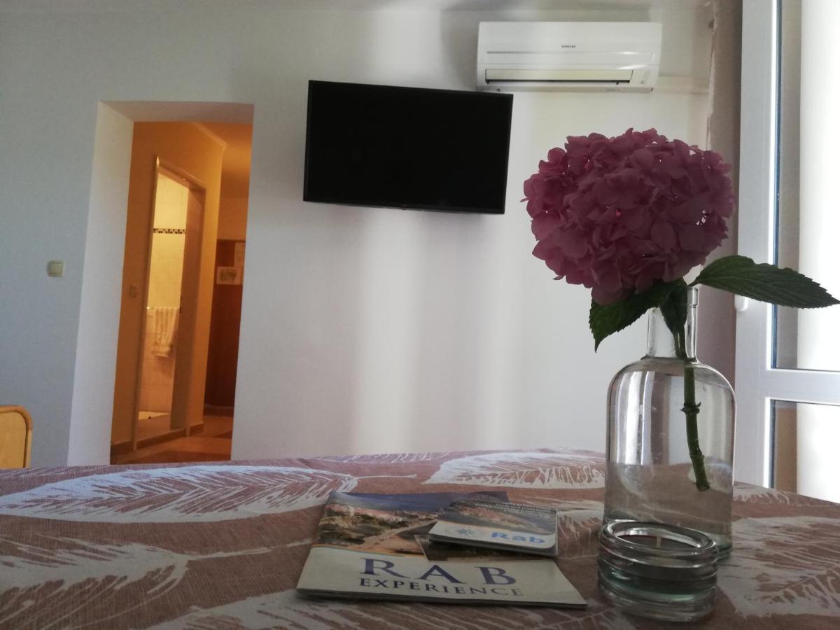 Riviera Rooms And Apartments Palit Buitenkant foto