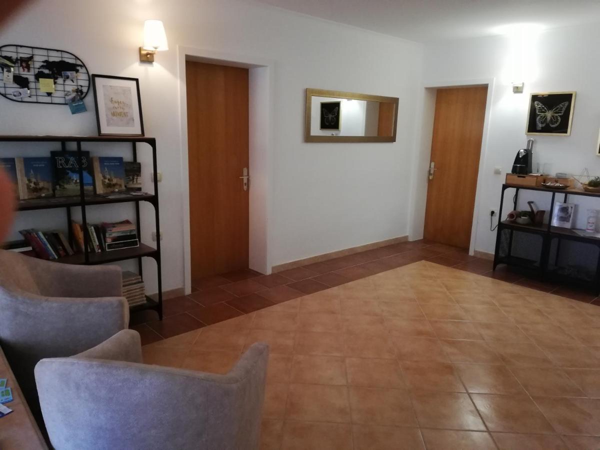 Riviera Rooms And Apartments Palit Buitenkant foto